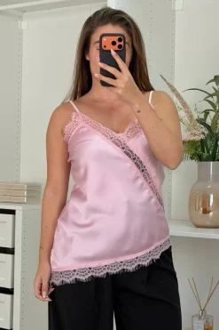 Aeivanka Top