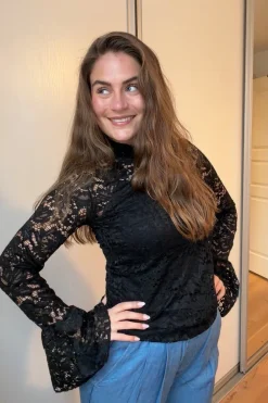 A-bee Aemagalieblouse | Blusar & Skjortor