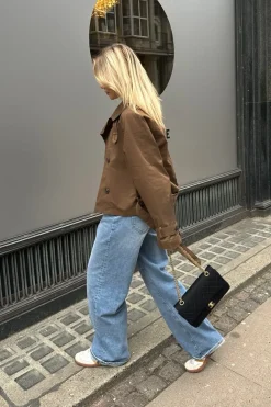 Almaic Trenchcoat