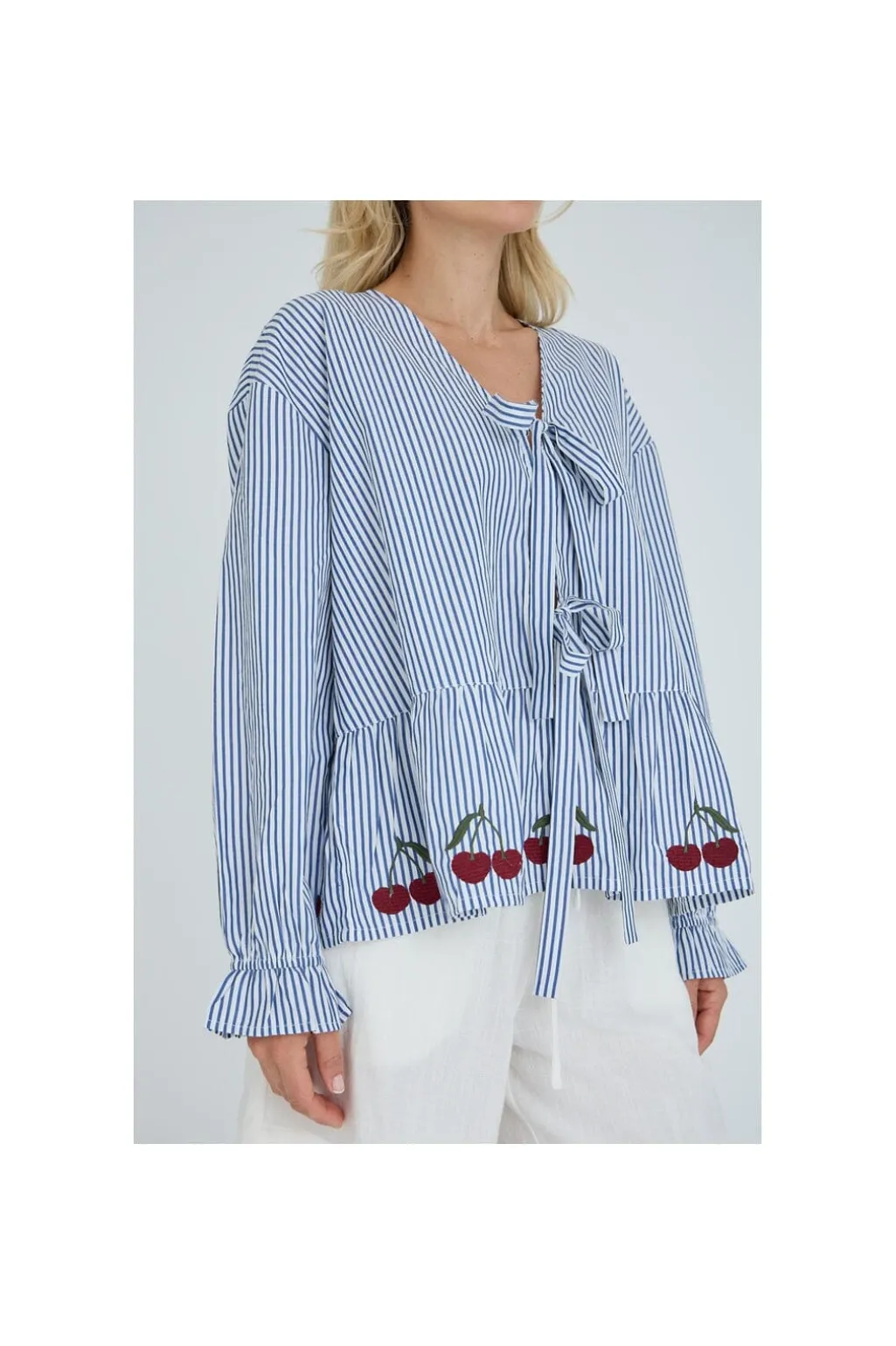 Avalize Blouse AV8093
