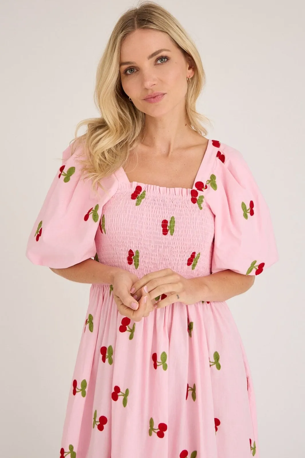 A-View Avcheri Fruit Dress AV4850 | Klänningar