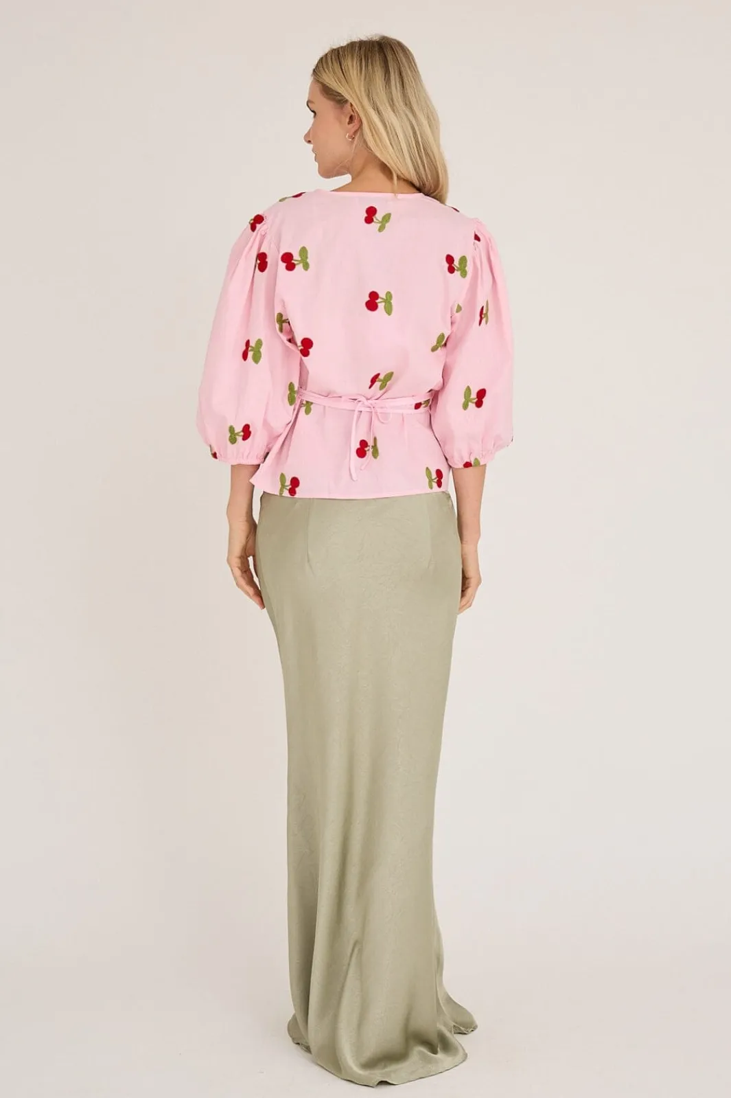 A-View Avrebekka Fruit Blouse AV4851 | Blusar & Skjortor