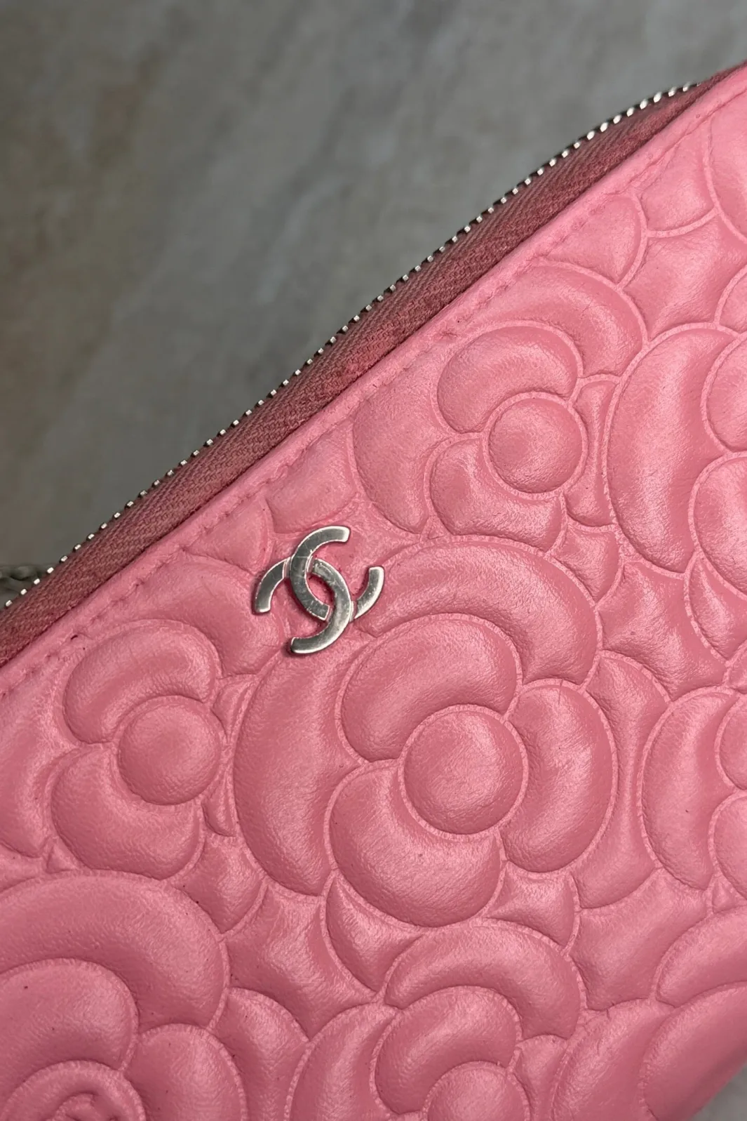 Preloved Vintageline x Molly&My Chanel Camellia | Väskor & Plånböcker