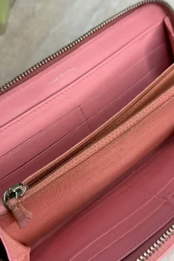 Preloved Vintageline x Molly&My Chanel Camellia | Väskor & Plånböcker