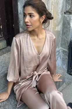 Cokarina Satin Wrap 14974