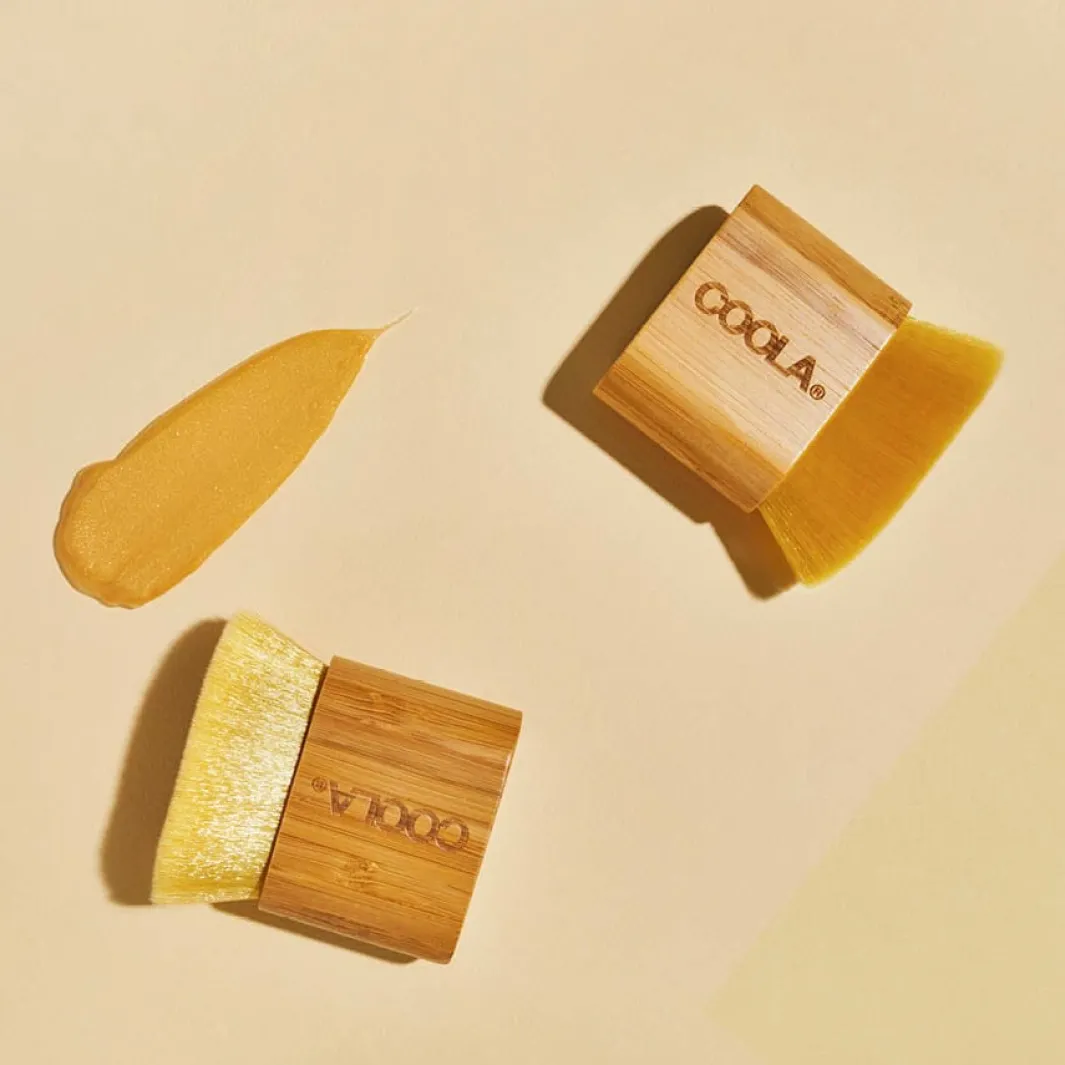 Coola Cosunless Tan Kabuki Brush | Sminkborstar
