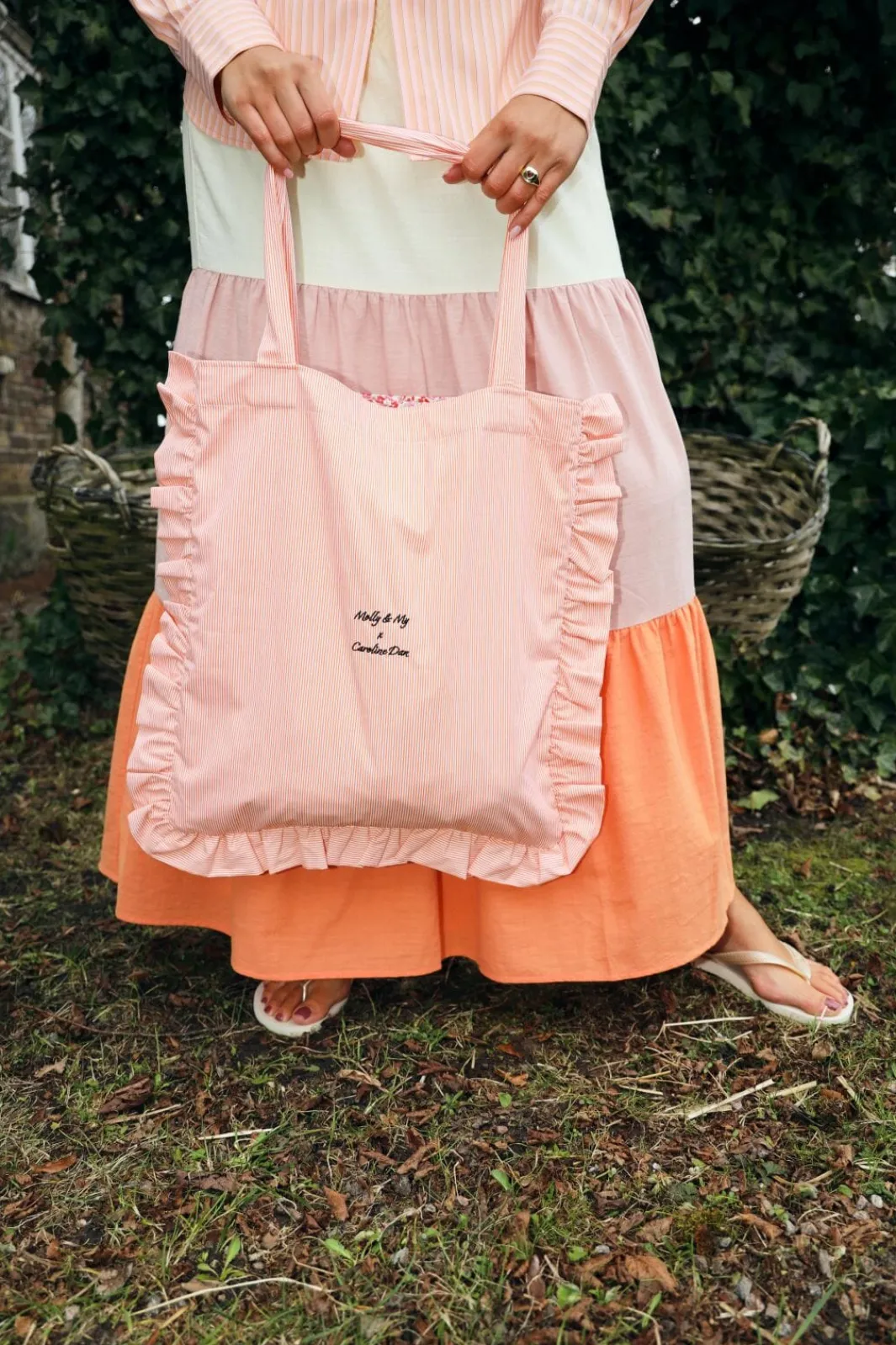 Molly&My x Caroline Dan Crispy Tote | Väskor & Plånböcker