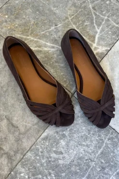 Cspassionate Suede CS8567
