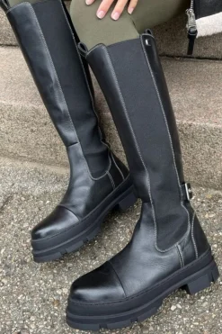 Csthe Follow Boot