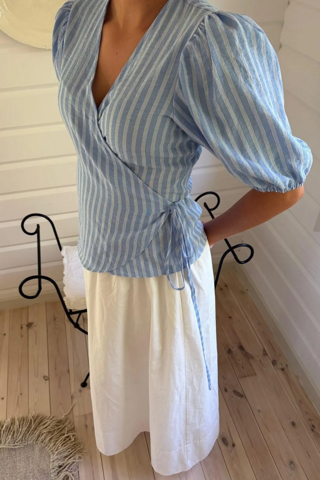 BYIC Eaic Wrap Top A25230 | Blusar & Skjortor