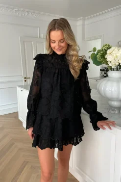 Ellinoric Lace Mini Skirt