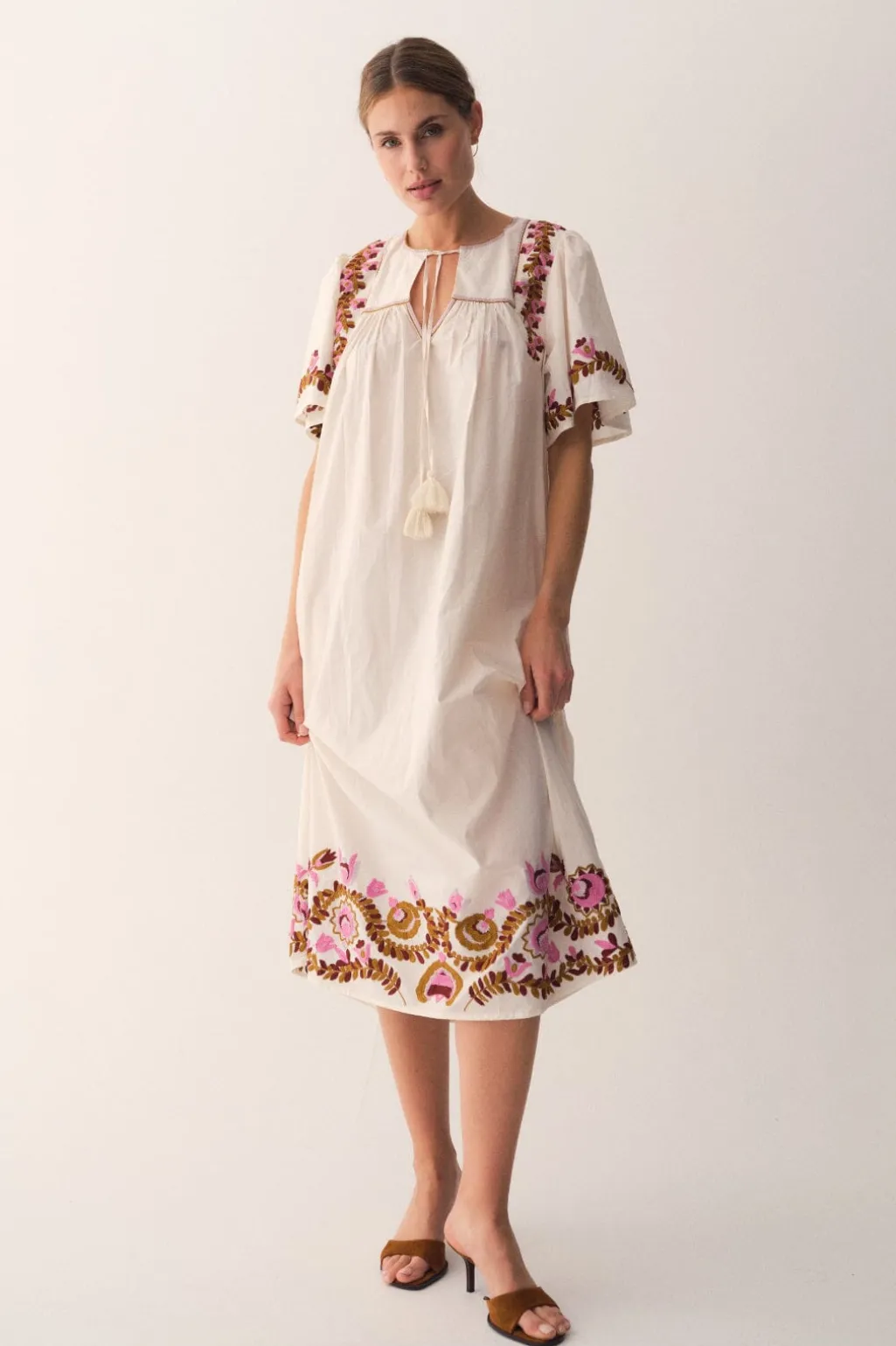 Gogenago Dress G2868