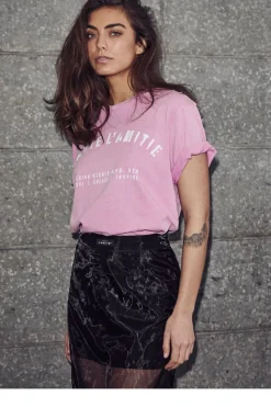 Haute L'Amitié Hanoa Acid Curve tudio Tee H10607 | T-Shirts & Toppar