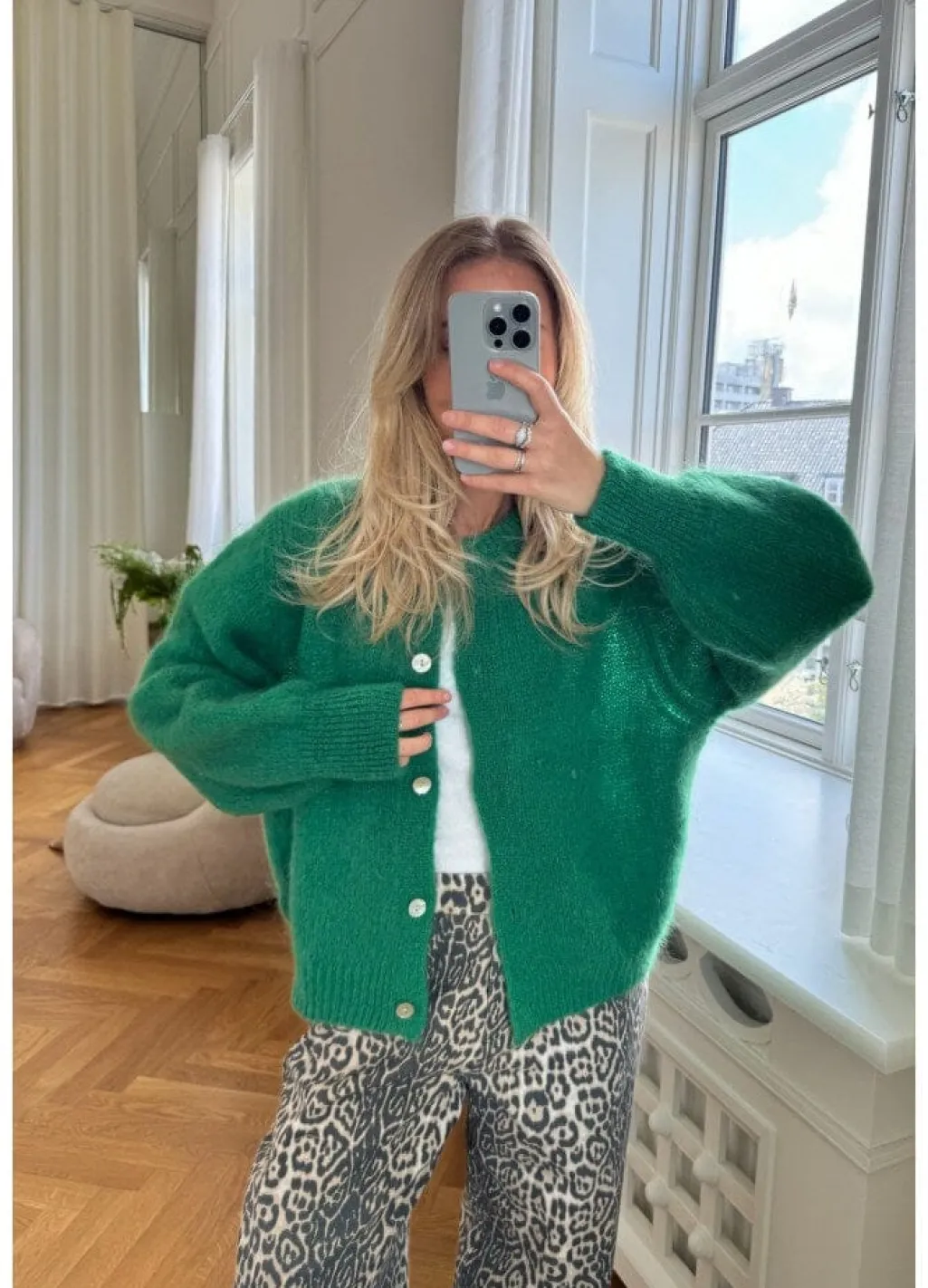 Idaic Cardigan