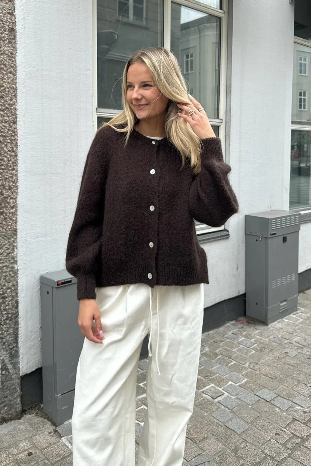 BYIC Idaic Cardigan | Sticka