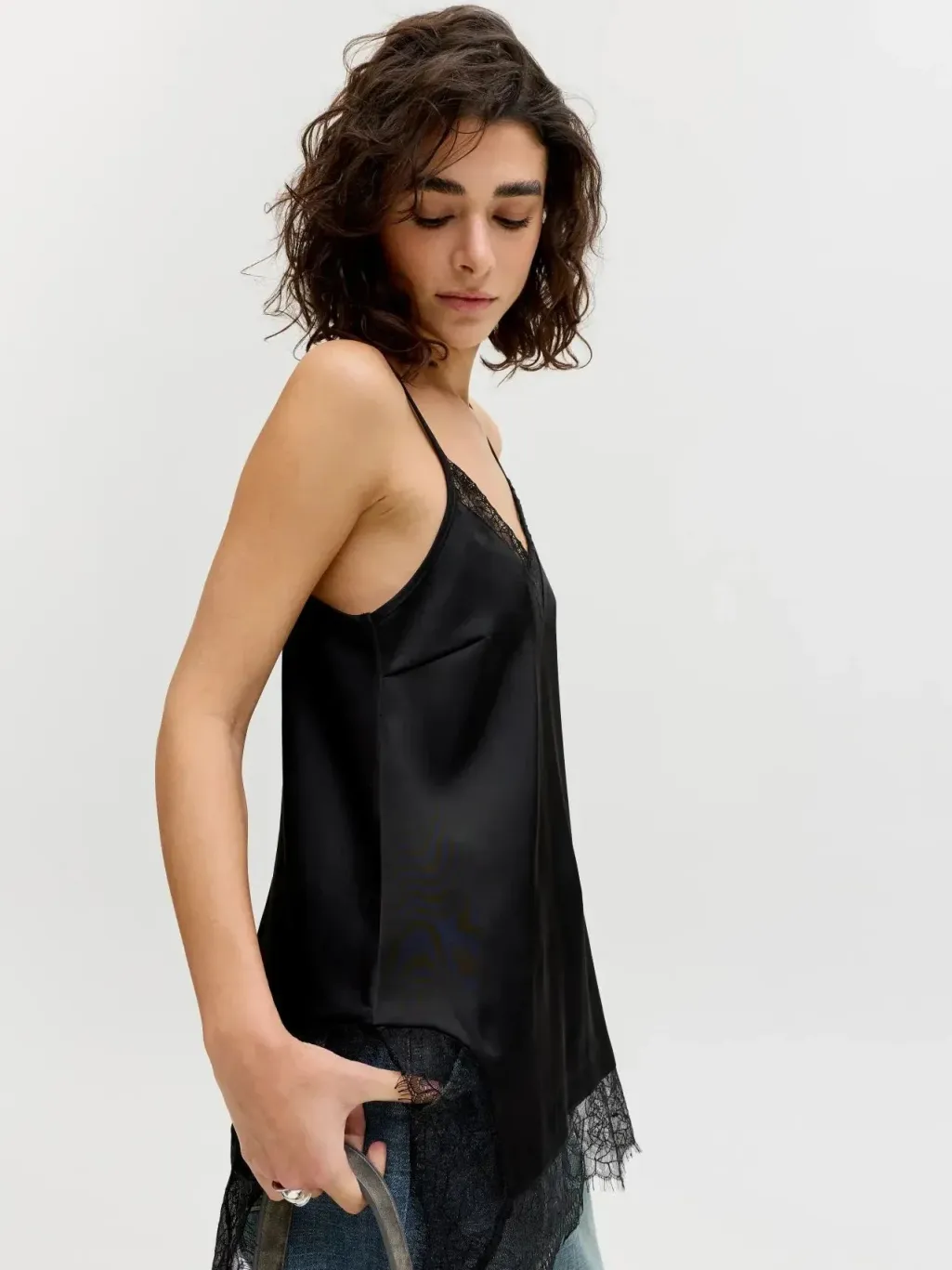 Jxvima Singlet Satin Lace Long Top