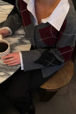 BYIC Karmaic Fitted Cardigan H081 | Cardigans