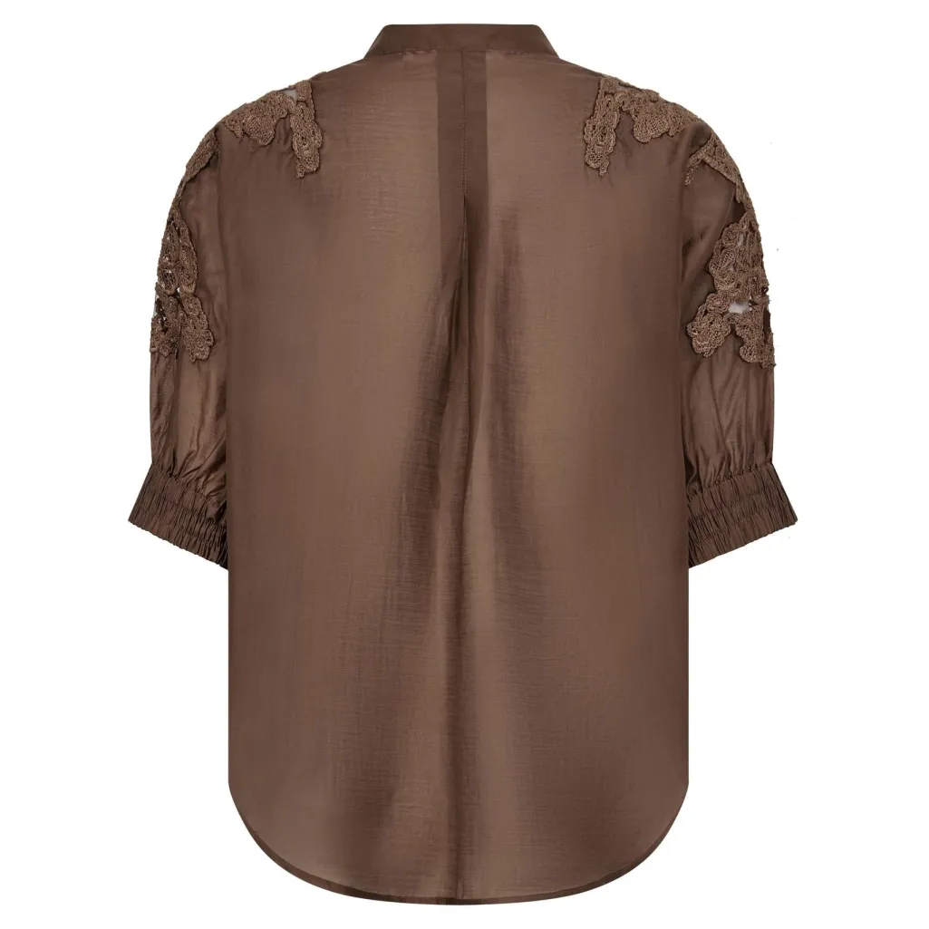 Kawacc Emb. Ss V-Shirt 500223