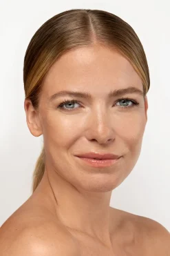 Lavinde Copenhagen Lcnatural Glow Liquid Foundation Beige 207 | Foundation