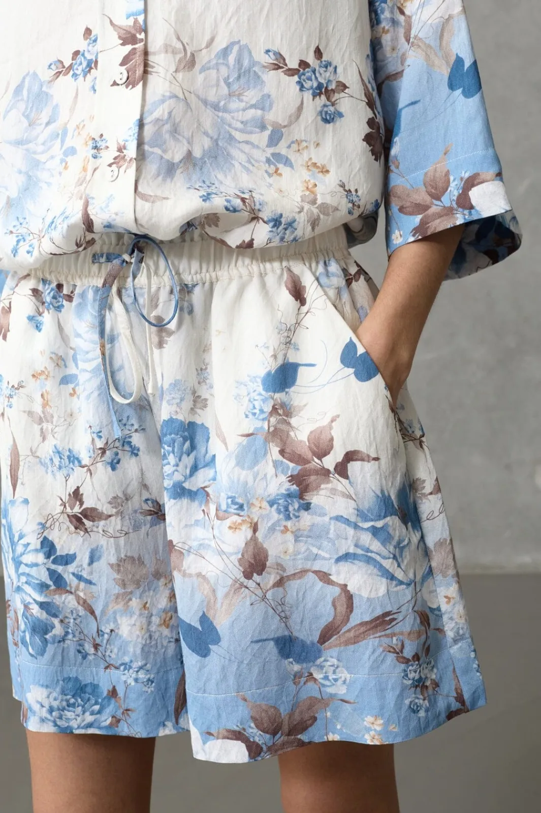 Love & Divine dove970-13 19858 | Set|Shorts
