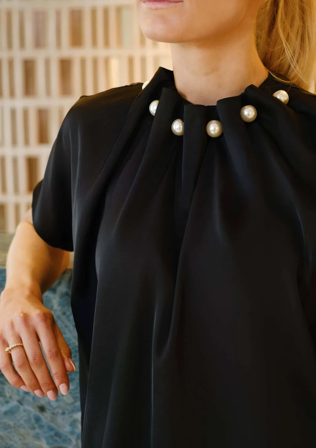Ltpip Ss Pearl Blouse 22379