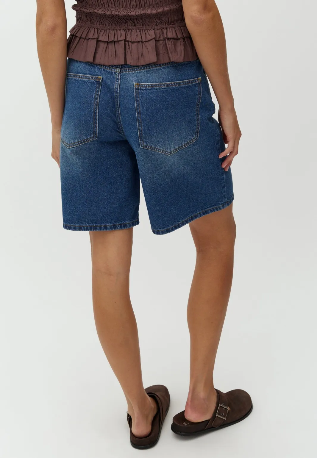 MbyM taina- 64451157 | Shorts
