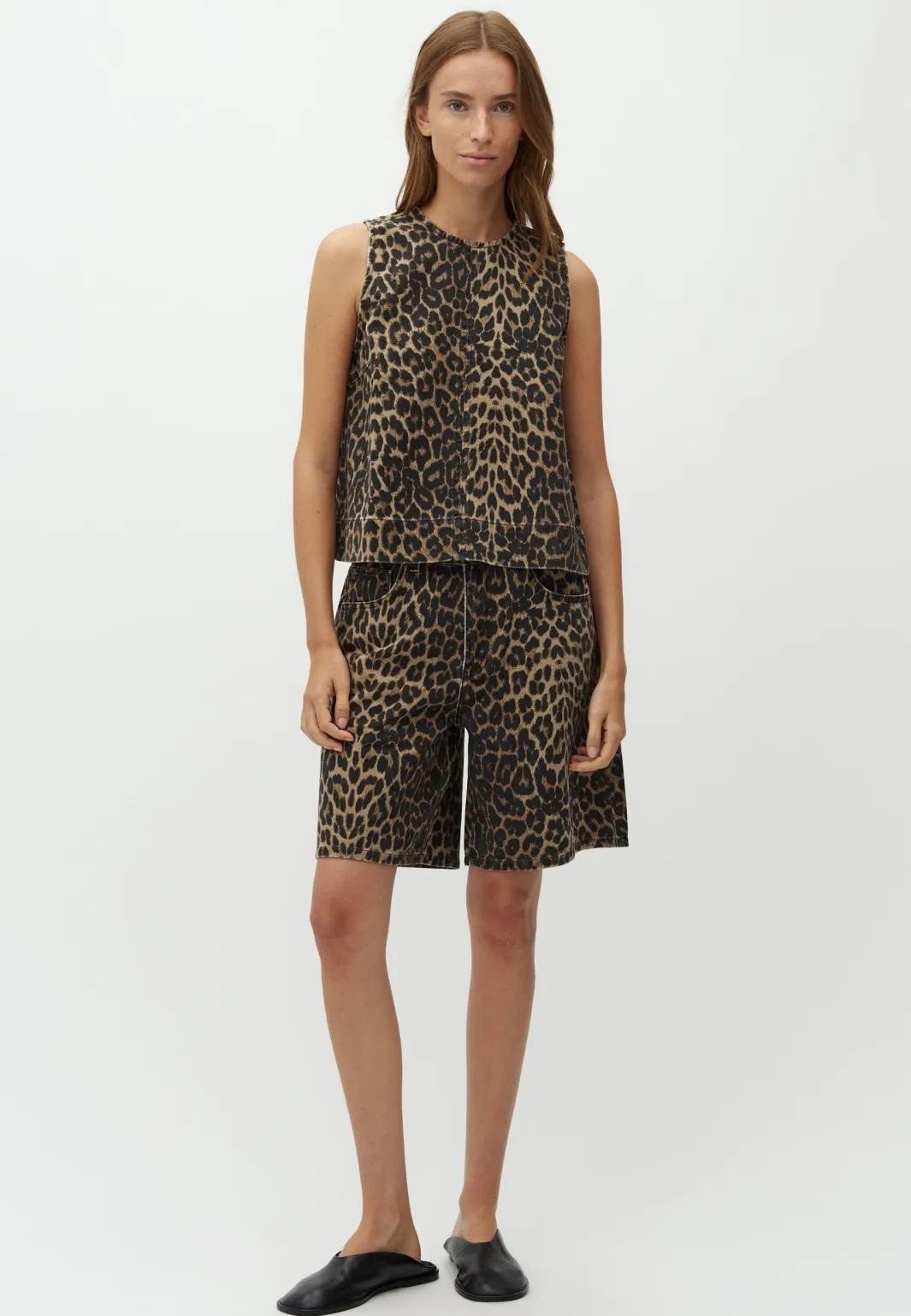 MbyM taina- 64331157 | Shorts