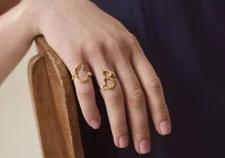 Maanesten Msc Alphabet Ring | Ringar