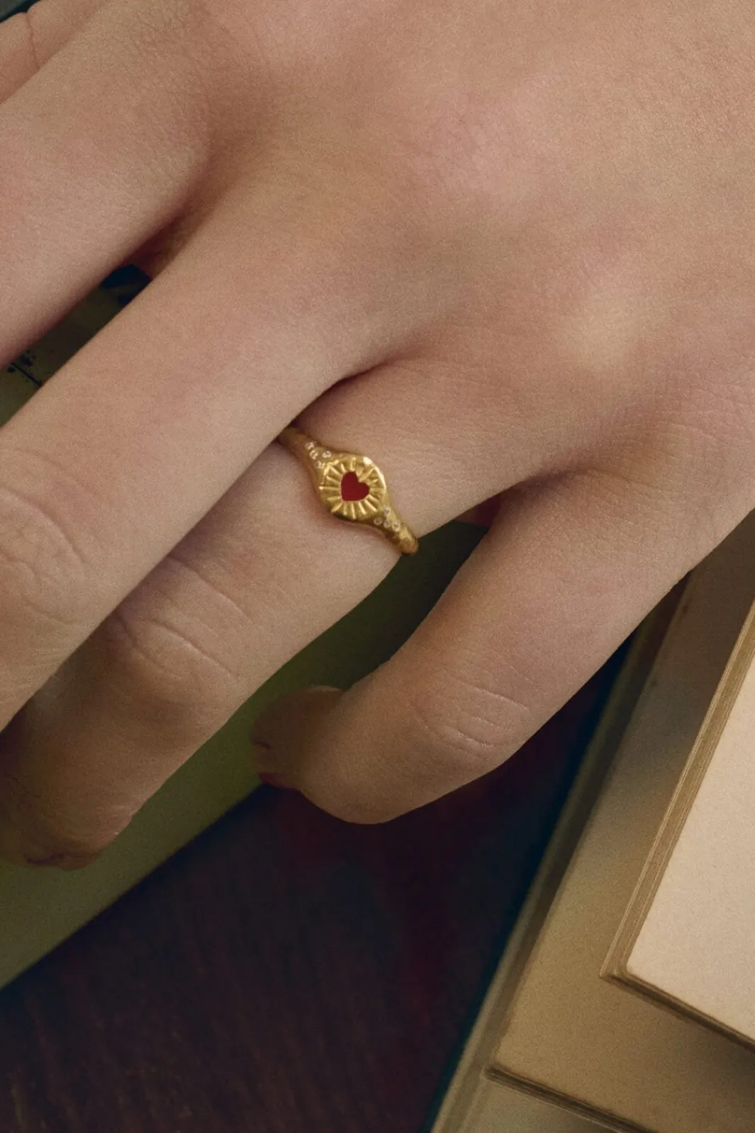 Maanesten Mshayali Ring 4838a | Örhängen