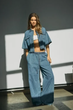 Noisy May Nenza / Reg Crop hirt g004b | Blusar & Skjortor