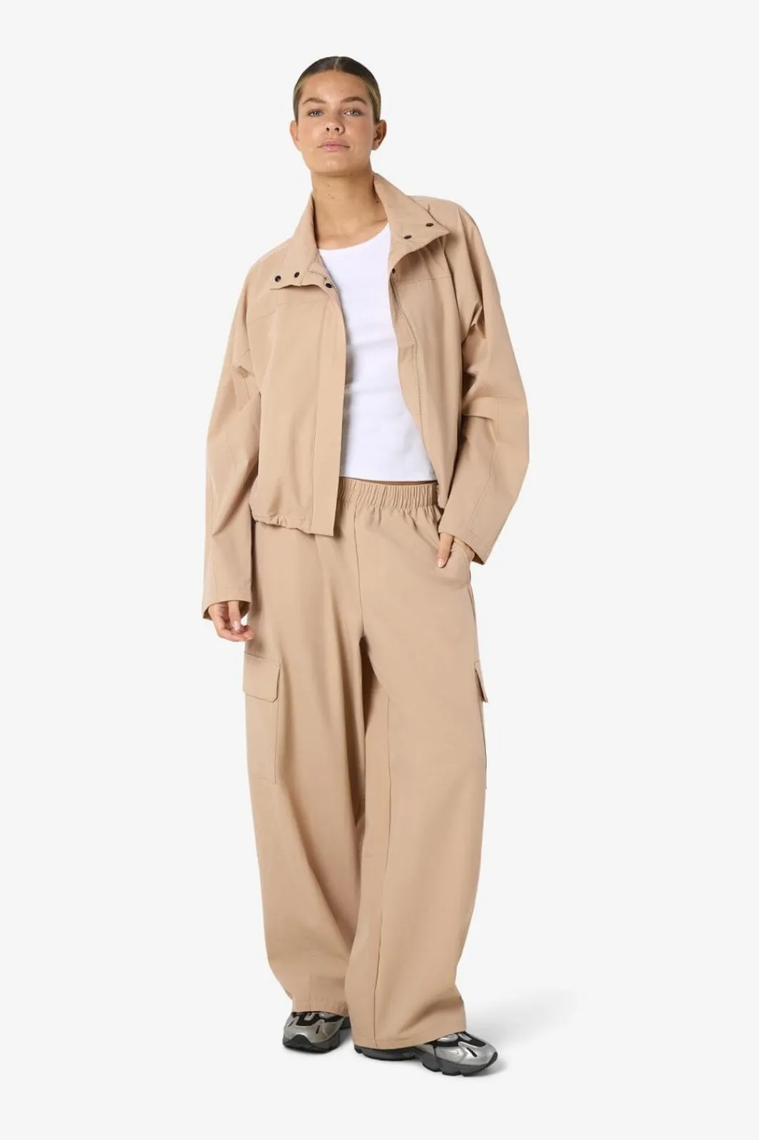 Noisy May Nkirby Barre Pant | Jeans, Leggings & Byxor
