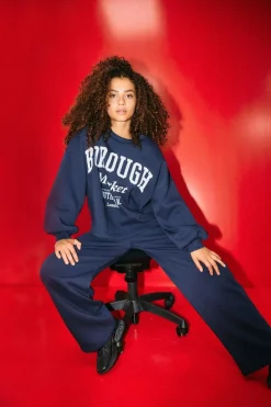 Noisy May Neie / Crew Neck weat | Träningsoveraller & Comfy Wear