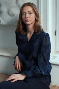 Neo Noir Nnamara Big Embroidery Blouse 163032 | Blusar & Skjortor