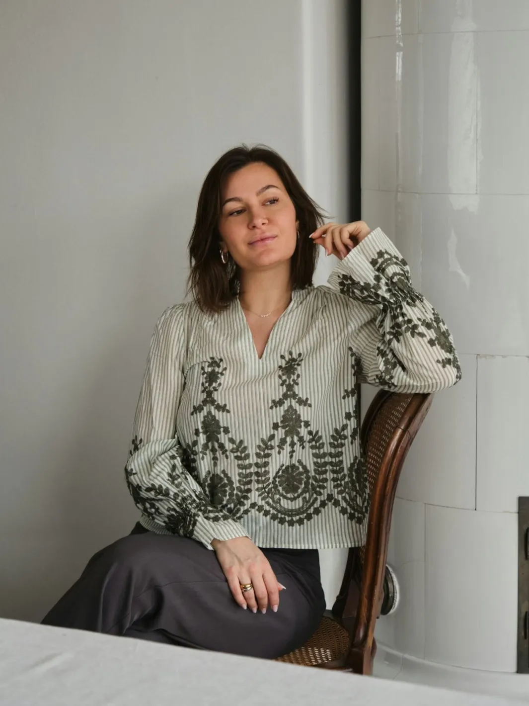Neo Noir Nnamara Stripe Emb Blouse 163363 | Blusar & Skjortor