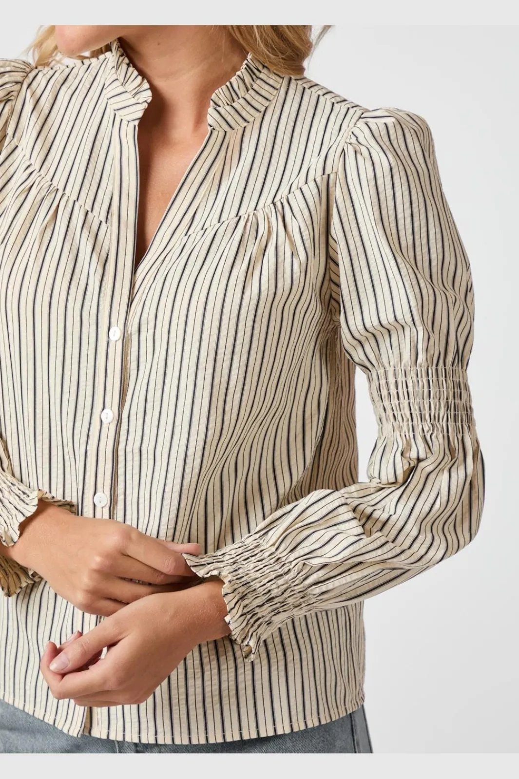 Neo Noir Nncamilla Contrast Blouse 164669 | Blusar & Skjortor