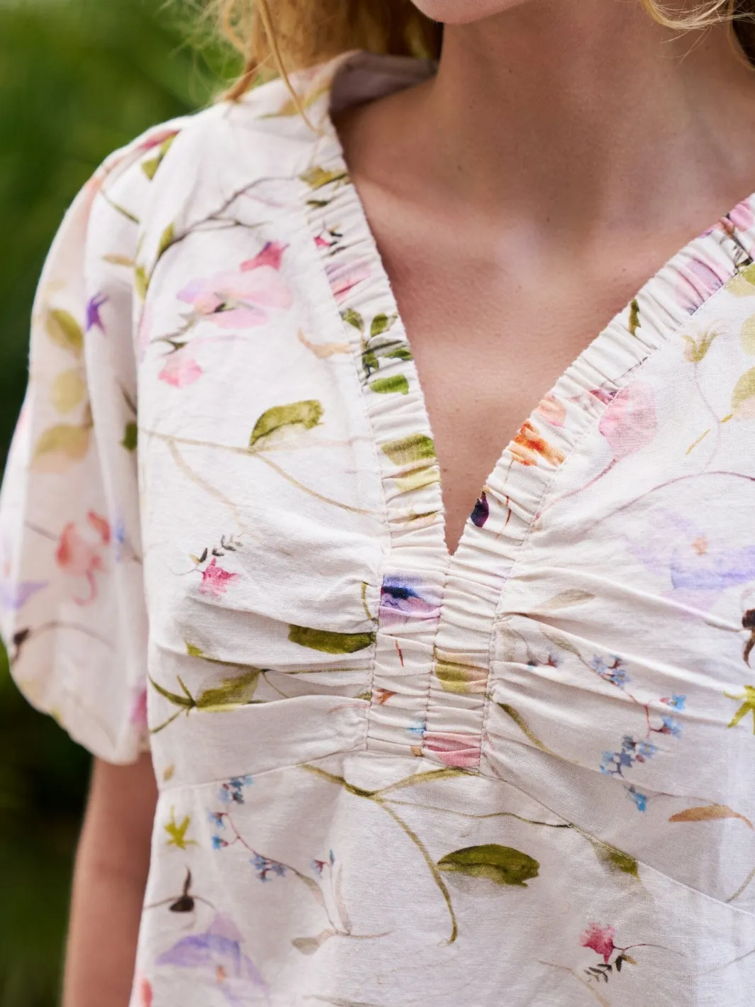 Neo Noir Nnirina Flower Blouse 169056 | Blusar & Skjortor