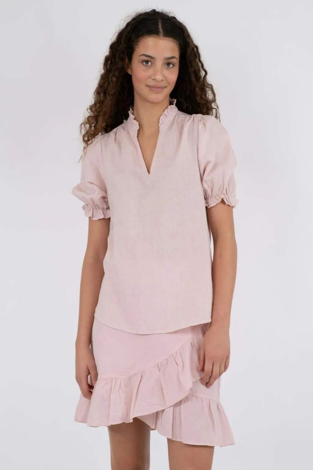 Nnodesa Linen Blouse