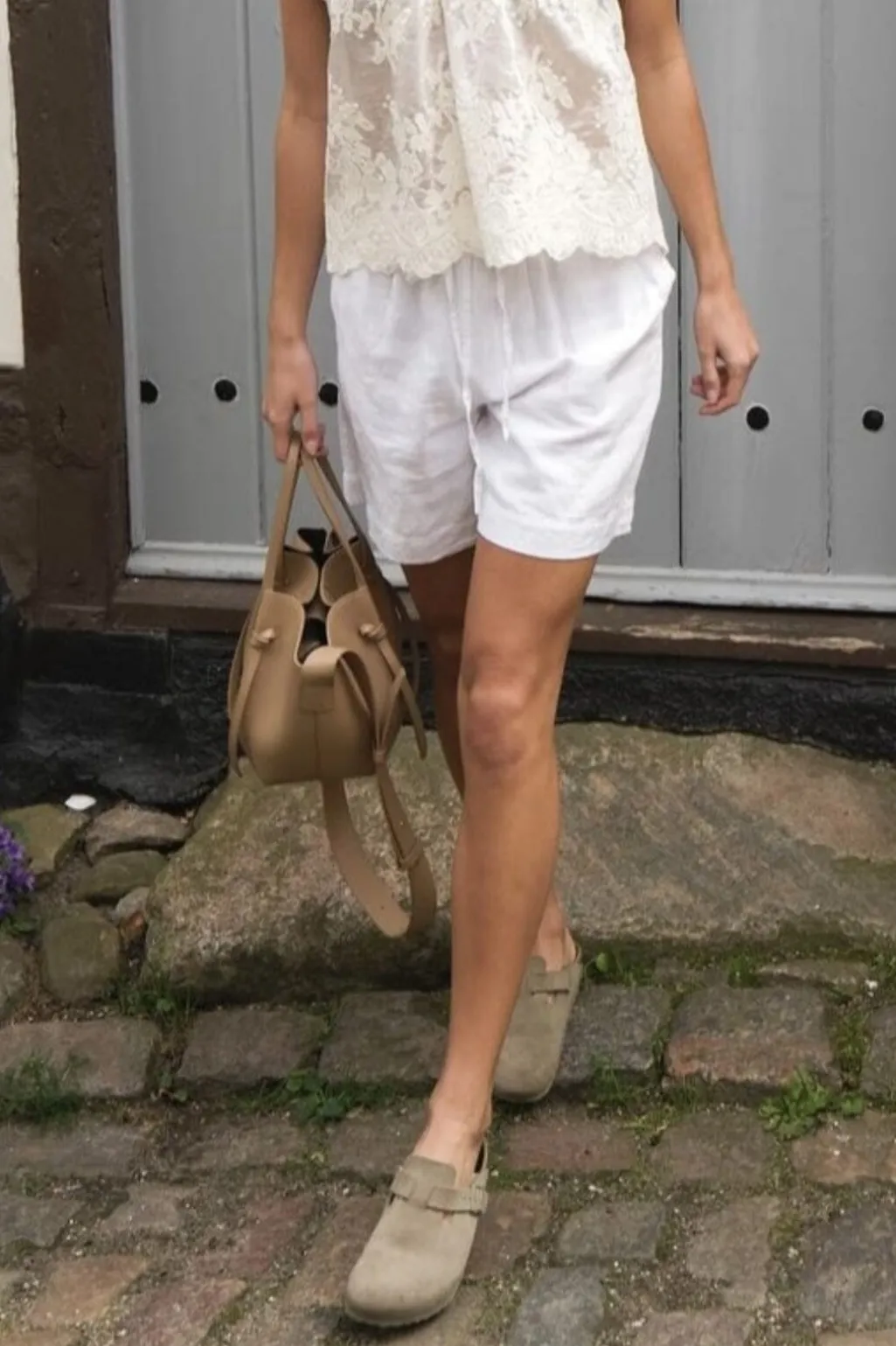 Nnshea Linen Shorts