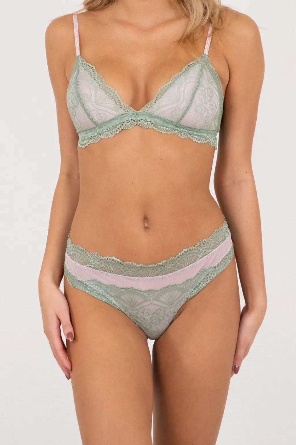 Nnskin Berry Bra