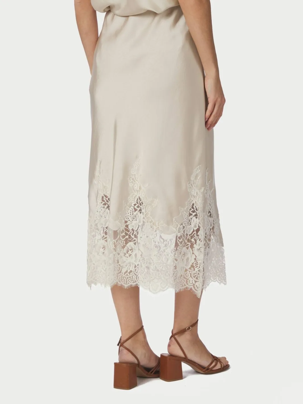 Neo Noir Nnyelina Heavy Sateen Skirt 169332 | Kjolar
