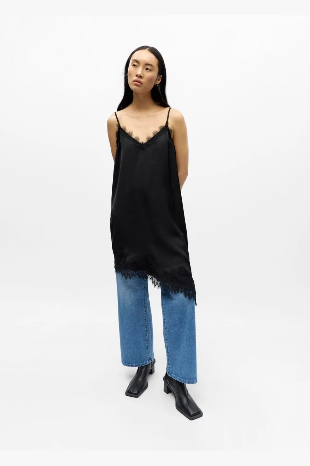 Object Objnaline Reg Slip Lace Dress Vip 26 | Klänningar