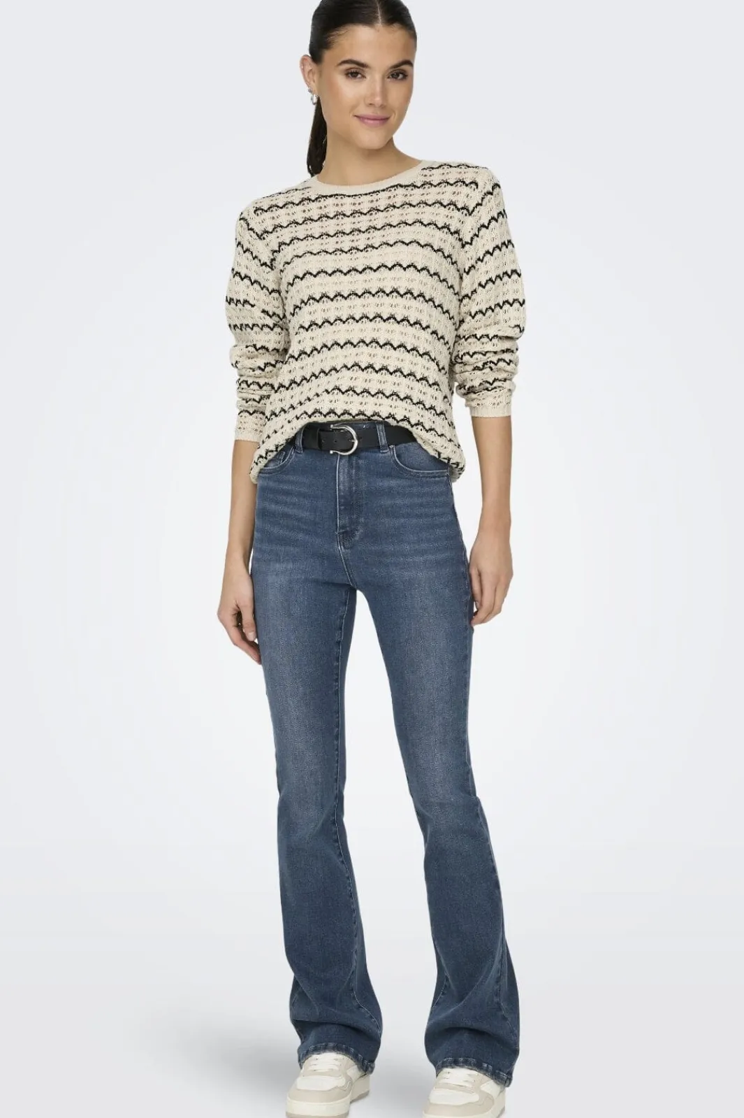 Only Onaa tructure O-Neck Knt | Sticka