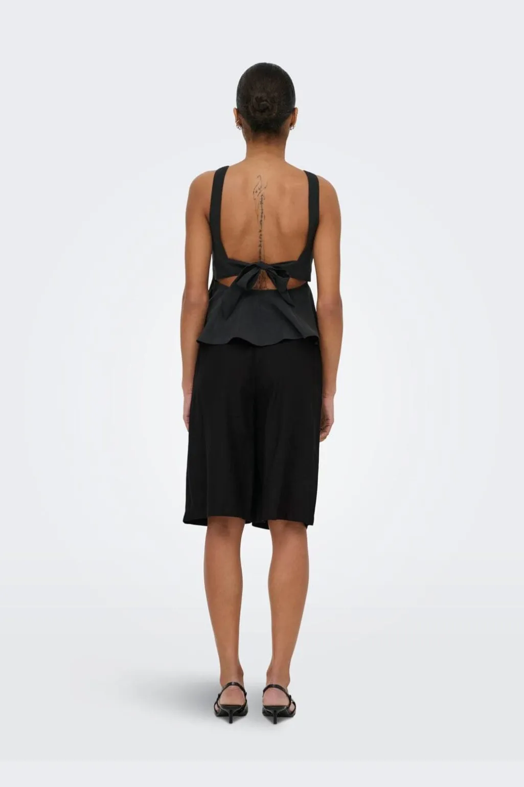 Onlgoa Linen Bl Long Shorts Cc Tlr