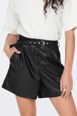 Only Onheidi Faux eather hort Otw | Shorts