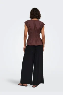 Only Onia Wait Top | T-Shirts & Toppar