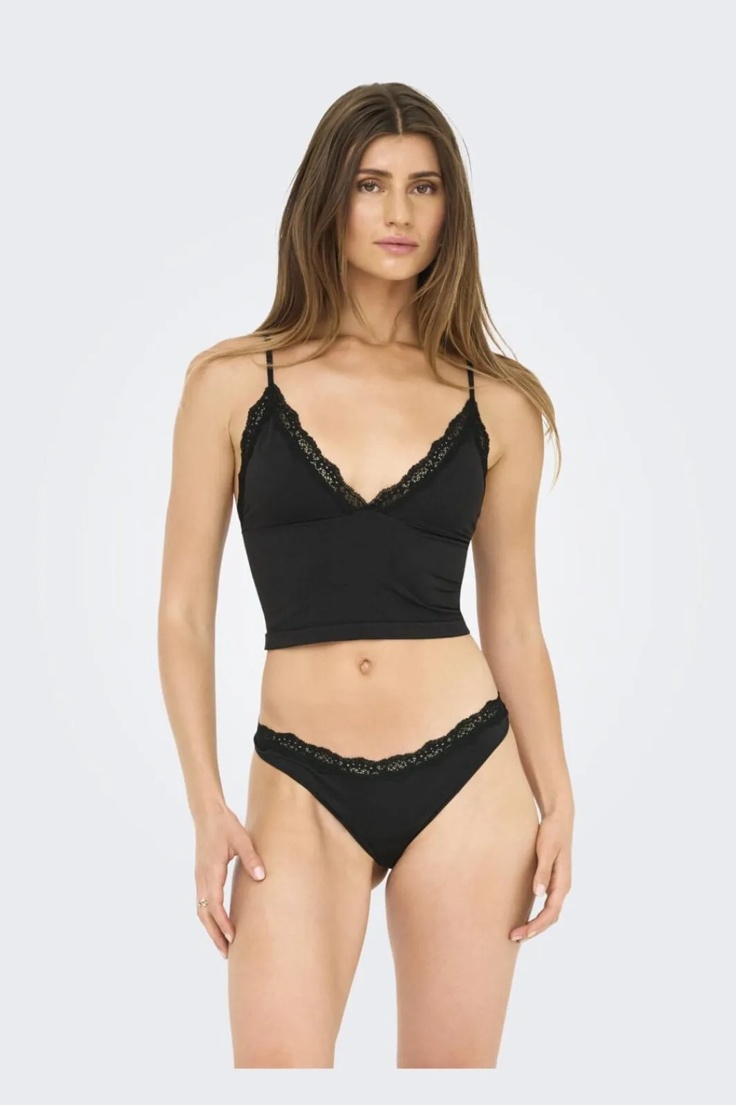 Only Onlvicky Lace Singlet V-Neck Acc | Nattkläder & Underkläder|T-Shirts & Toppar