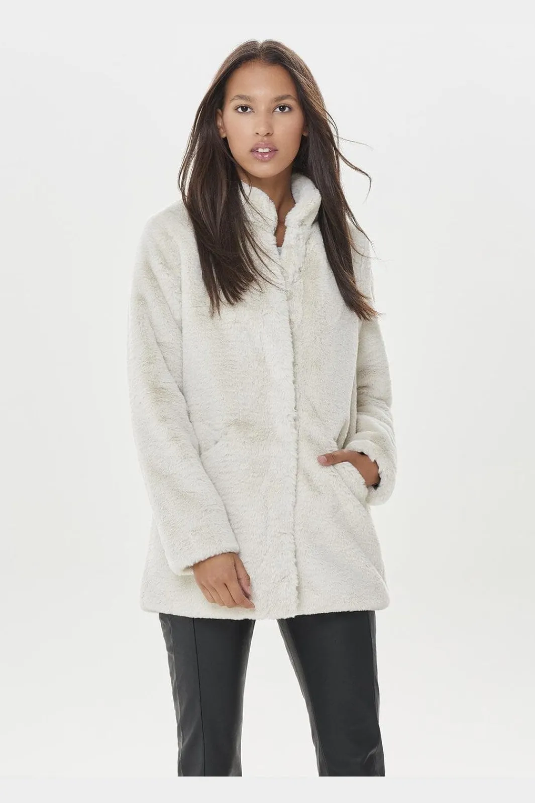Only Onvida Faux Fur Coat | Ytterkläder & Jackor