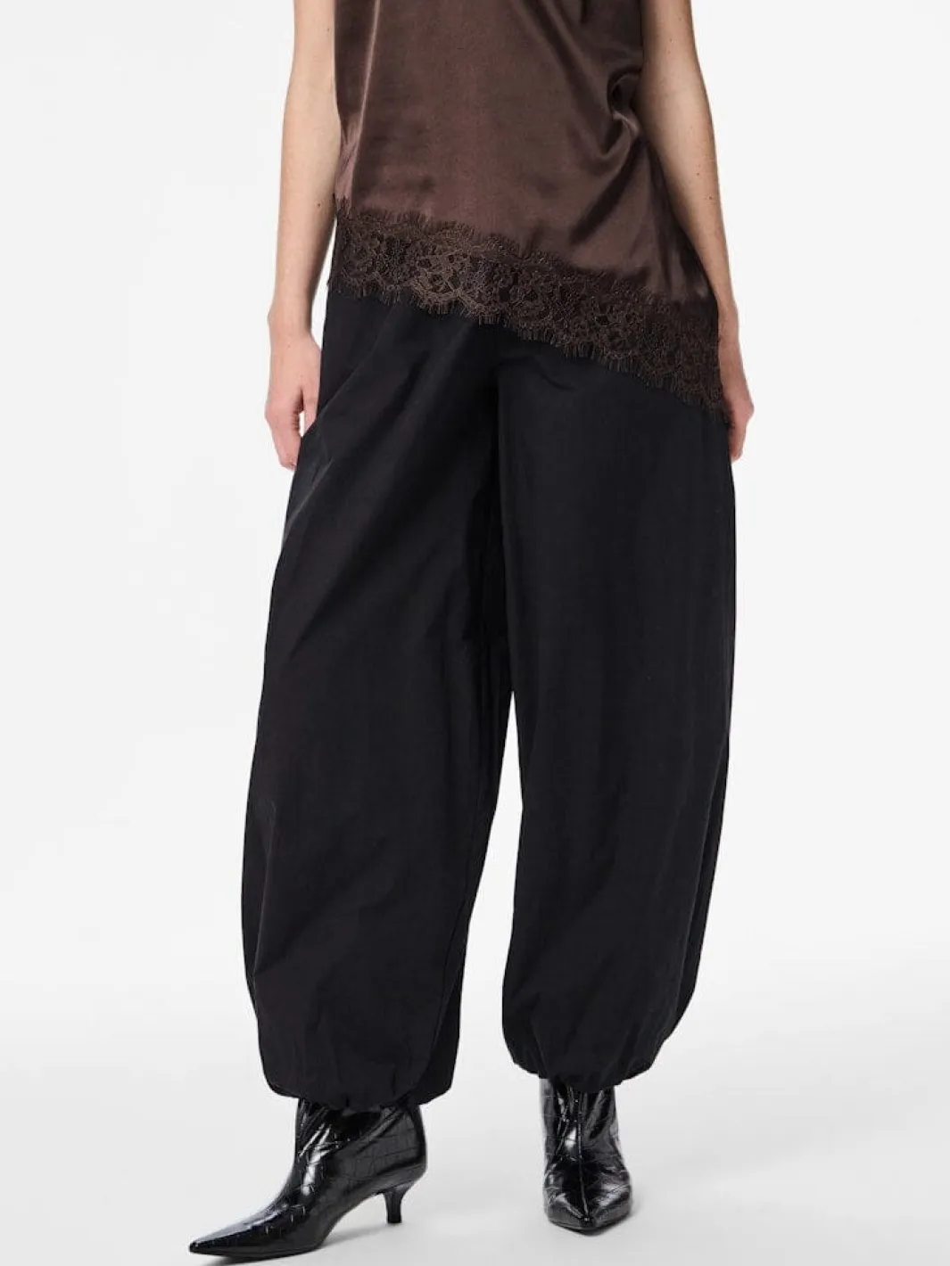 Pieces Pcbea Baoon Pant | Jeans, Leggings & Byxor
