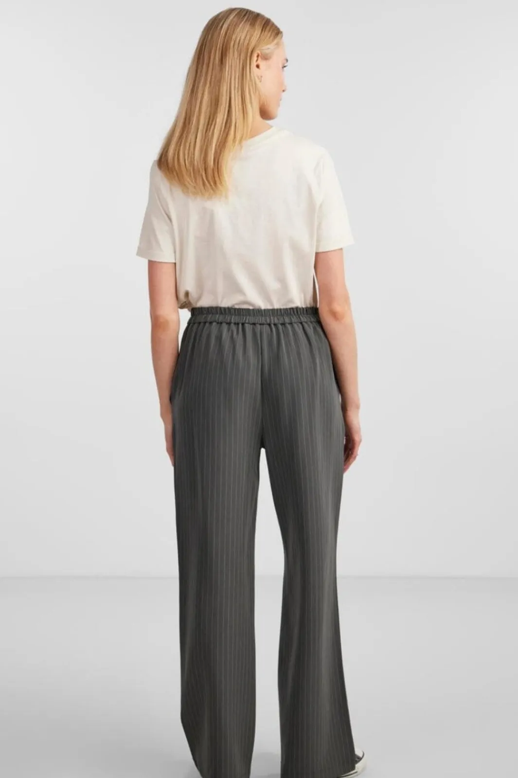 Pieces Pcboy Wide triped Pant | Jeans, Leggings & Byxor