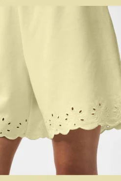 Pieces Pcchii uer Broderi hort | Shorts